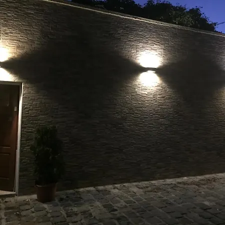 アトリウム パンツィオ ゲストハウス