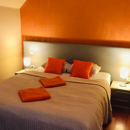 ゲストハウス アトリウム パンツィオ エステルゴム