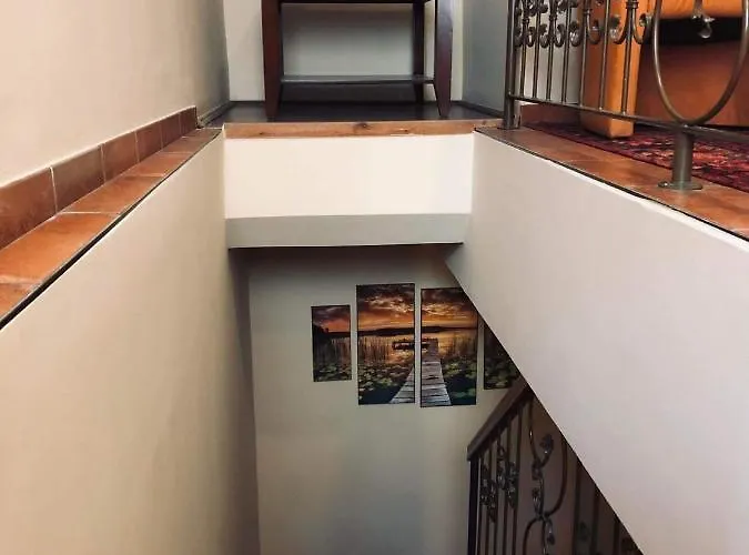 Atrium Panzio Έστεργκομ