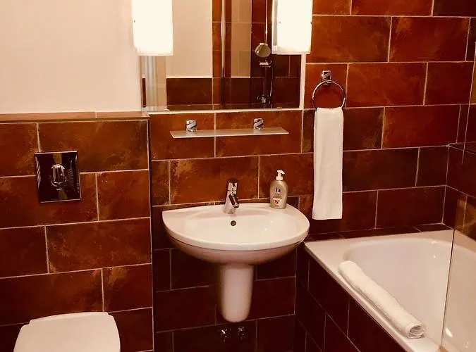 Πανσιόν Atrium Panzio 3*
