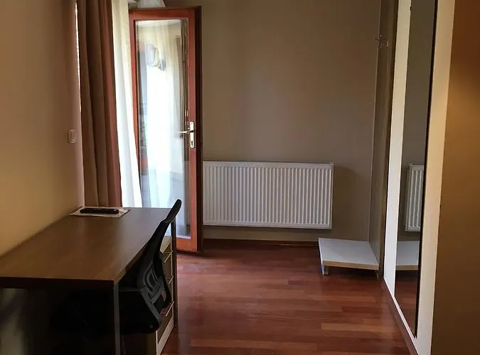 Konukevi Atrium Panzio Estergon