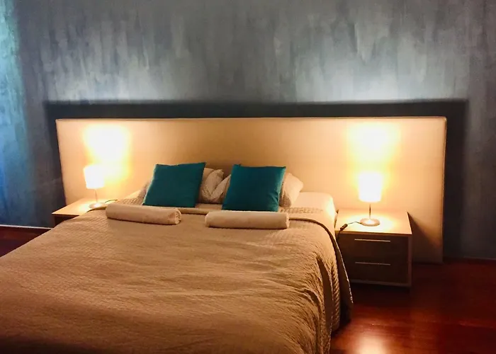 Atrium Panzio 3* Έστεργκομ
