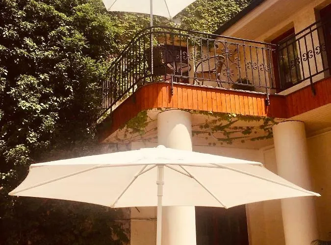 Atrium Panzio